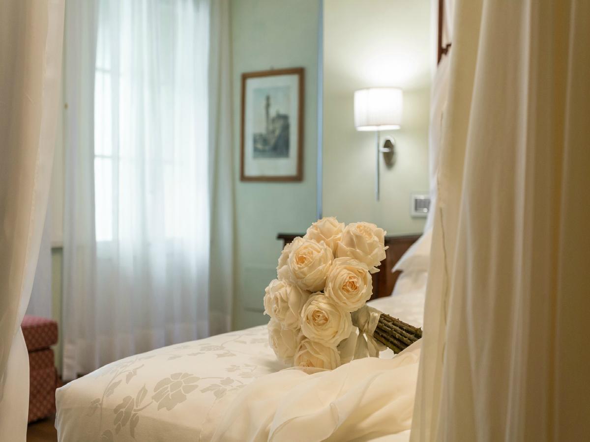 Bed and Breakfast Relais Degli Angeli Residenza D'Epoca Siena Exterior foto