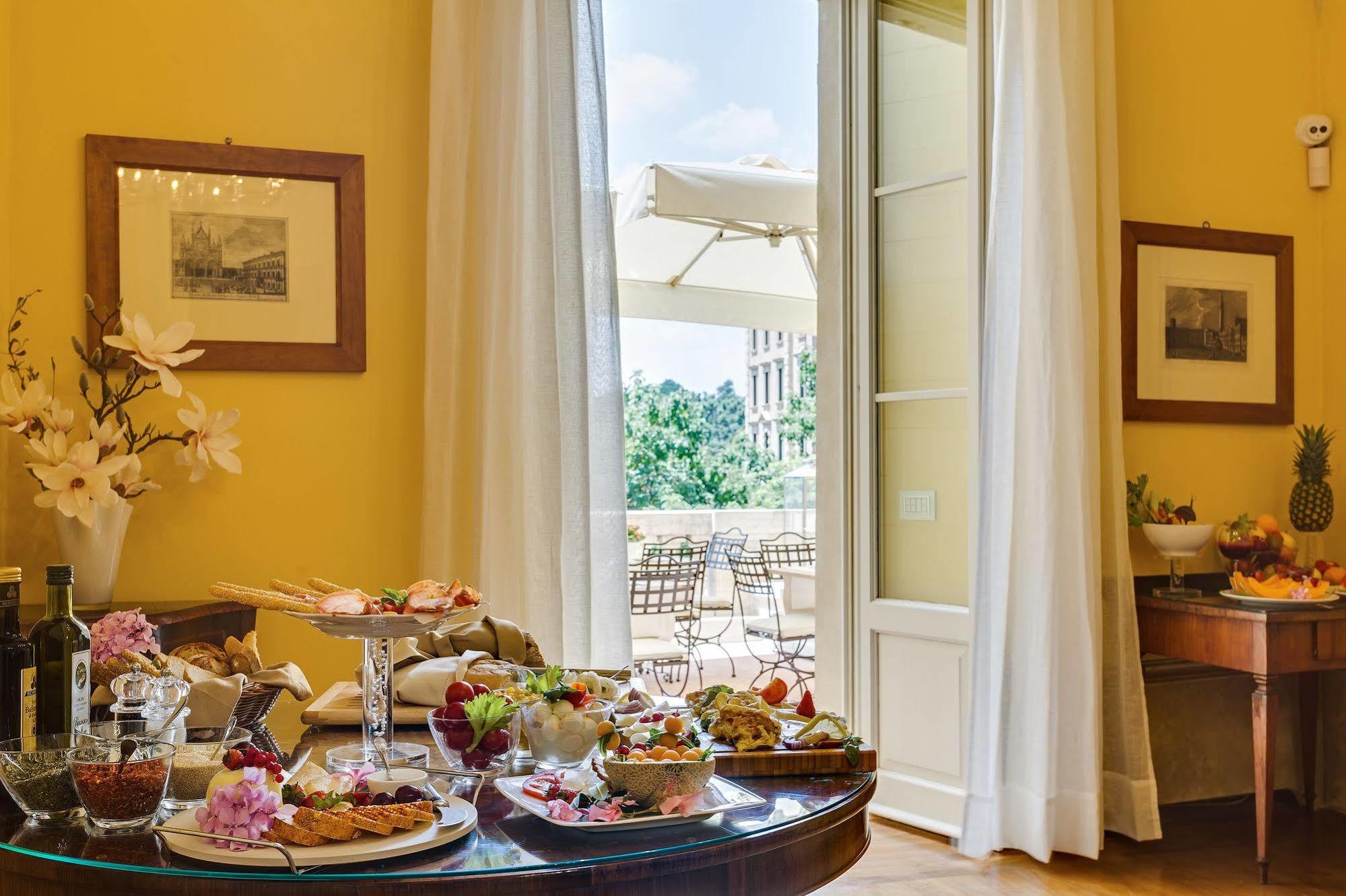 Bed and Breakfast Relais Degli Angeli Residenza D'Epoca Siena Exterior foto