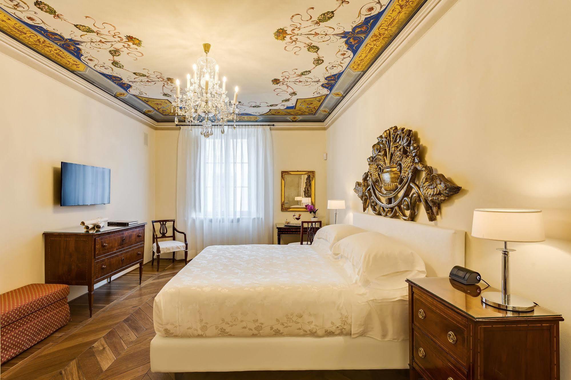 Bed and Breakfast Relais Degli Angeli Residenza D'Epoca Siena Exterior foto