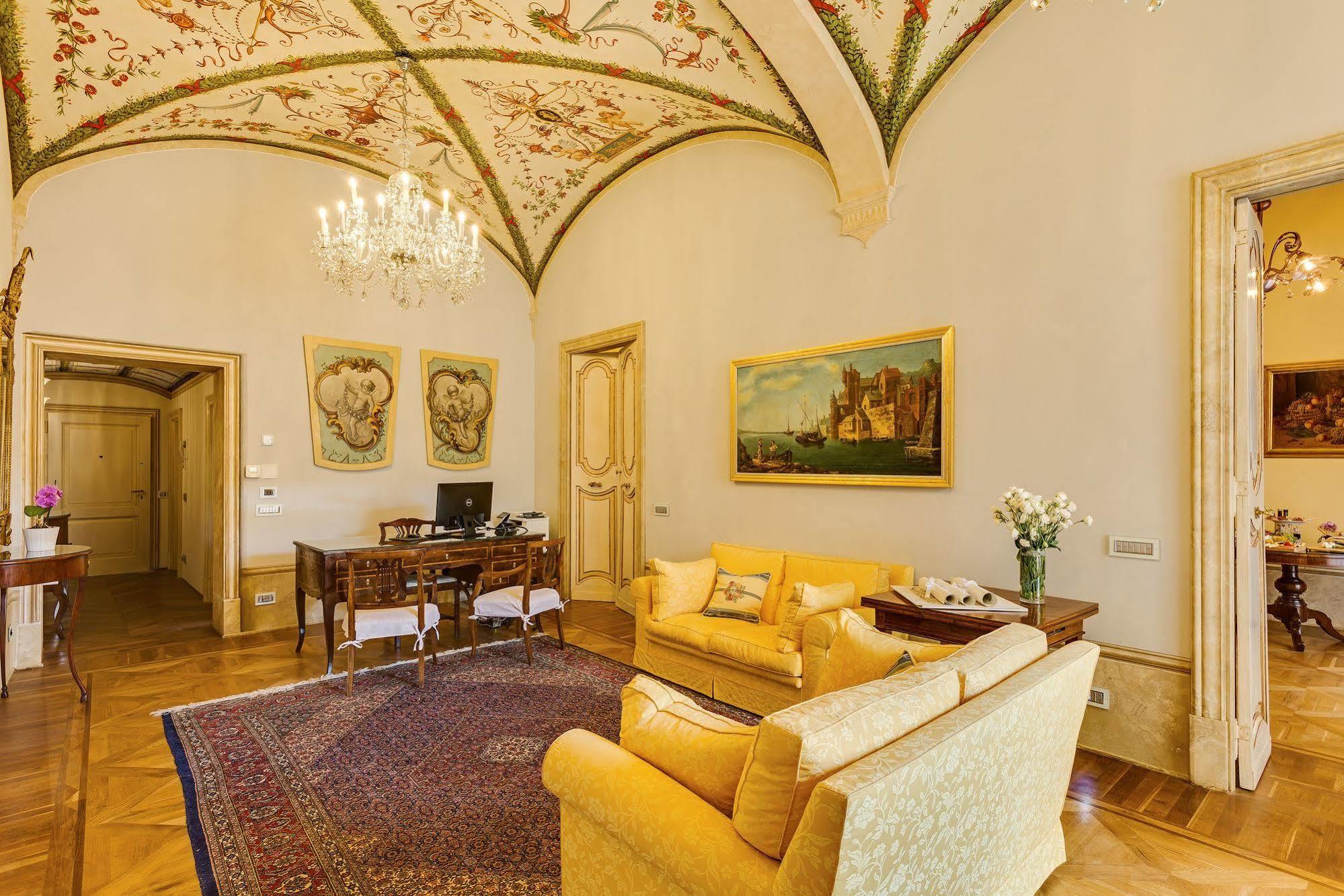 Bed and Breakfast Relais Degli Angeli Residenza D'Epoca Siena Exterior foto